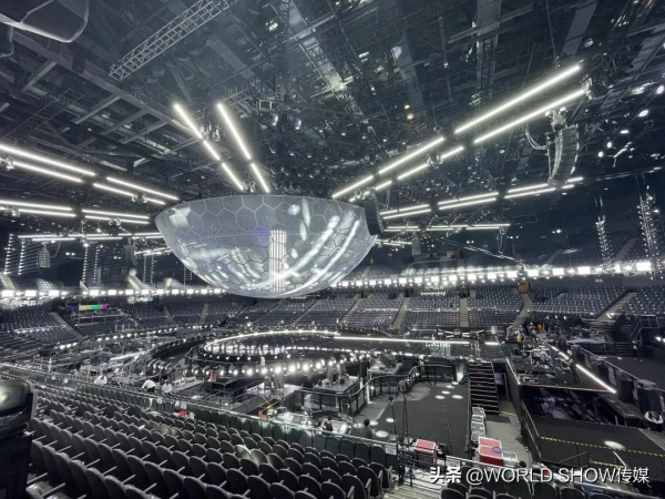 江蘇衛視2022跨年演唱會：“星球”天幕鍛造璀璨星辰