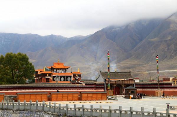 遊玩拉撲楞寺最佳開啟方式