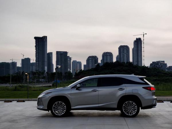 試駕雷克薩斯RX450hL:堅守古典豪華主義 試駕雷克薩斯RX450hL:堅守古典豪華主義