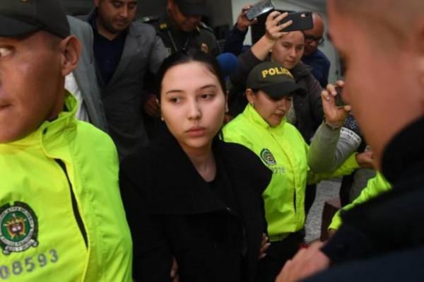 哥倫比亞21歲女網紅，幫40歲媽媽越獄，卻被指為了自己出名