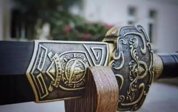 專屬於軍人的配件，中國這3把軍人佩劍，擁有一把都是榮譽