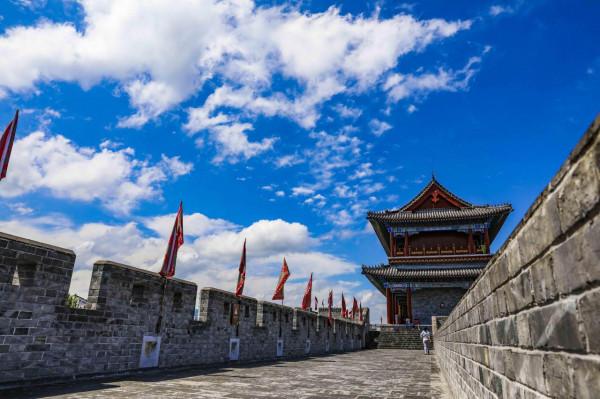 夏日度假好去處，古九州之一青州遊玩攻略