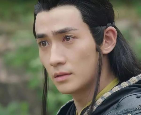 演技大爆發，這6位一人分飾多角出神入化，性格迥異讓人眼前一亮