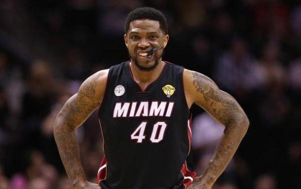 難,難,難!NBA現役400多人 只有2人有望退役被立銅像 難,難,難!NBA現役400多人 只有2人有望退役被立銅像