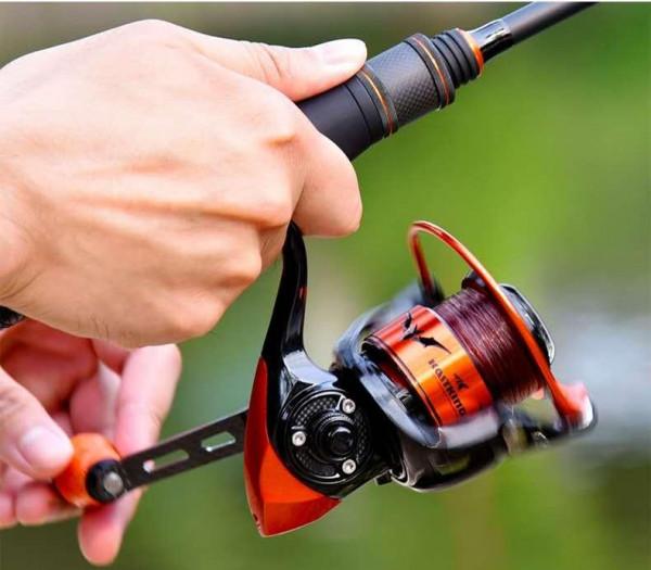 學會這四個技巧,新手也能用紡車輪做遠投,指哪打哪還不炸線 學會這四個技巧,新手也能用紡車輪做遠投,指哪打哪還不炸線