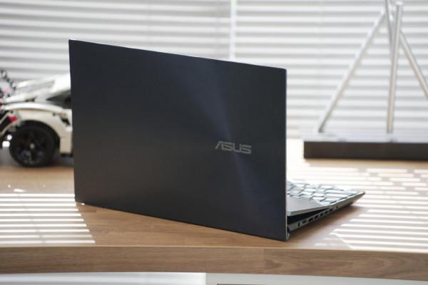 雙屏高效辦公,出差高配隨行——華碩靈耀X雙屏Pro筆記本 雙屏高效辦公,出差高配隨行——華碩靈耀X雙屏Pro筆記本