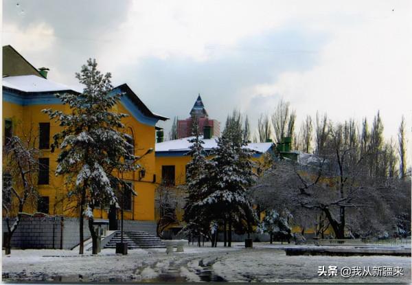新疆烏魯木齊的“混血”建築，藏著時代記憶
