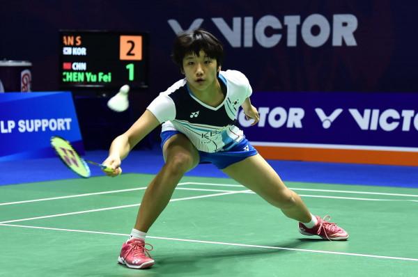 羽毛球四種進攻戰術:平高球組織、吊劈組織、殺劈組織、控網組織 羽毛球四種進攻戰術:平高球組織、吊劈組織、殺劈組織、控網組織