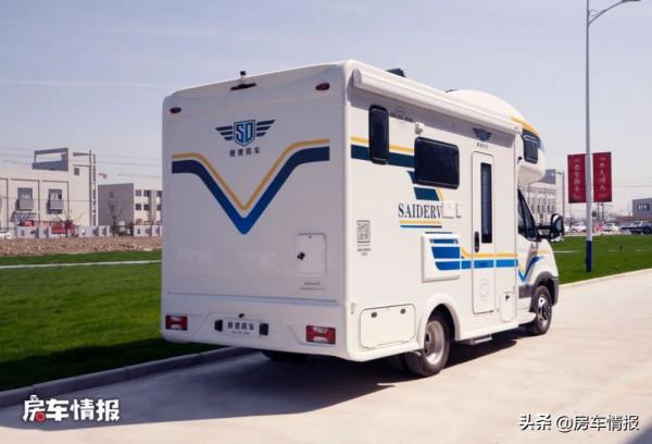 賽德新款房車下線，車裡10度電夏季空調放心開，四口人住真得勁兒