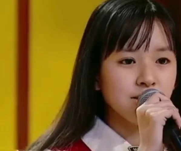 程瀟自稱長得醜基因不好，當小6歲妹妹初次出鏡，才知道真人芭比