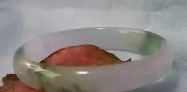 什麼是83玉？83玉是翡翠嗎？-眾享珠寶，樂大福