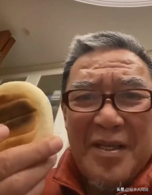 李立群隔離生活遭臺媒“嘲笑”！真實情況：有肉有菜還有酒和香菸