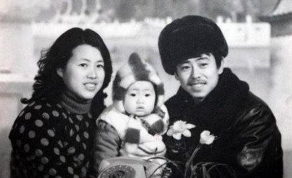 “潘長江女兒”潘陽：父親力捧也不紅，嫁給10億富商，成豪門闊太