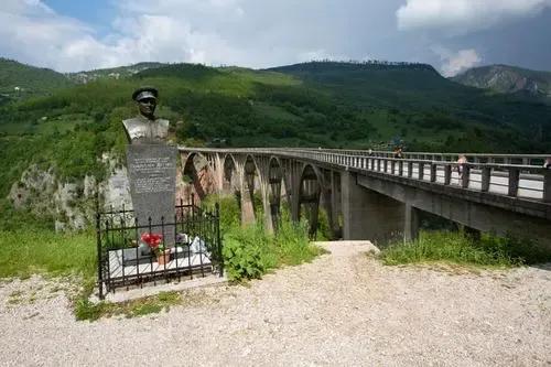 歐洲窮國之“黑山”現狀,帶你看看真實的黑山 歐洲窮國之“黑山”現狀,帶你看看真實的黑山