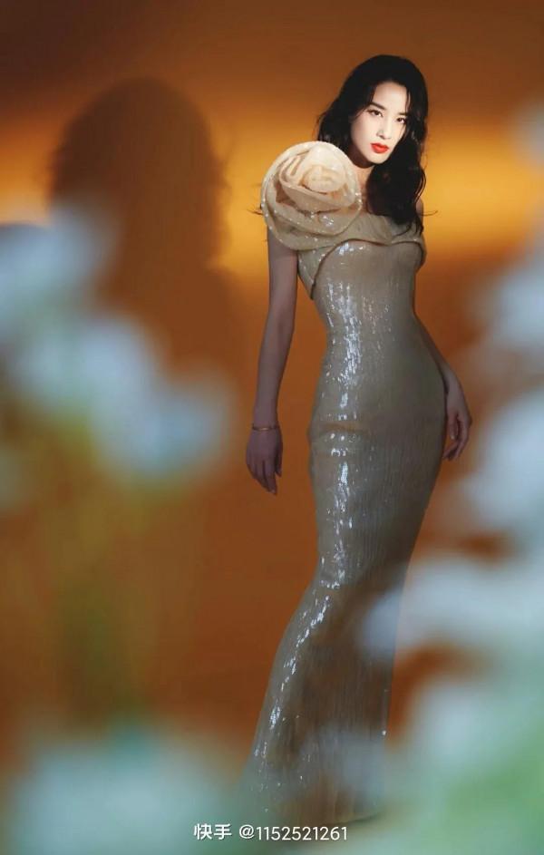 黃聖依超美圖片 黃聖依超美圖片