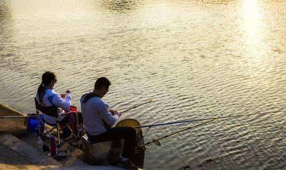 想成為令人敬仰的垂釣高手嗎?我這裡有個捷徑,大家不妨一試 想成為令人敬仰的垂釣高手嗎?我這裡有個捷徑,大家不妨一試