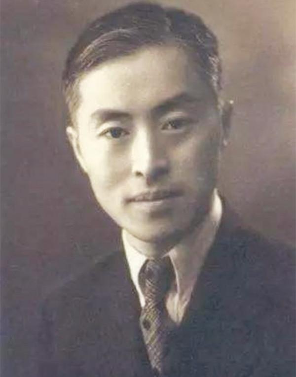 孔令俊招親:梳著大背頭、穿旗袍搭高跟鞋約會胡宗南,結果如何? 孔令俊招親:梳著大背頭、穿旗袍搭高跟鞋約會胡宗南,結果如何?