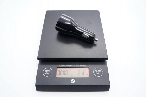 內建國產降壓控制器，支援5-20V輸出，百思買影雅24W車充拆解