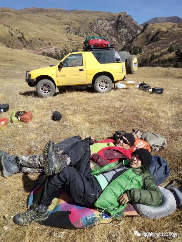 02:初探印證猜想，高程4千多米處確有20多公里長丹霞景觀