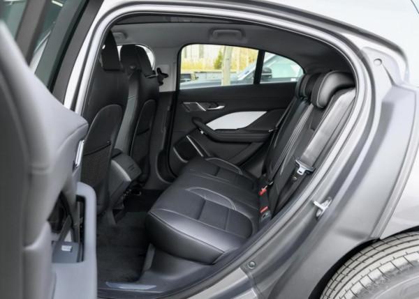 5折入手捷豹電動車,再開極狐 阿爾法S,終於明白傳統和新興的差距 5折入手捷豹電動車,再開極狐 阿爾法S,終於明白傳統和新興的差距