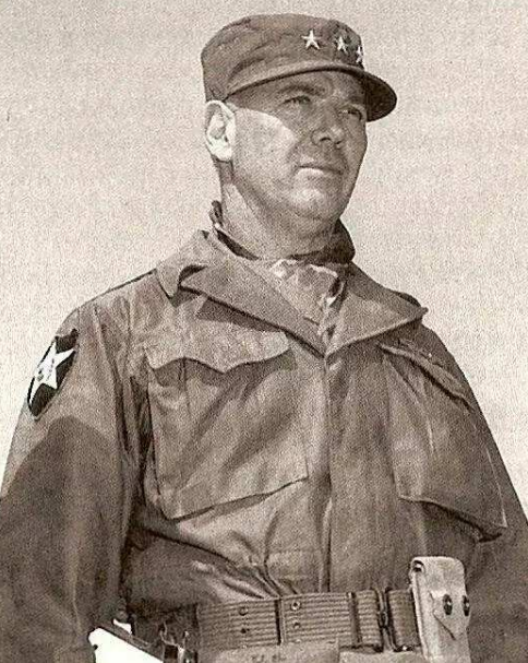 美軍飛行員擊落一架運輸機，21名蘇軍當場犧牲，蘇聯：以血還血