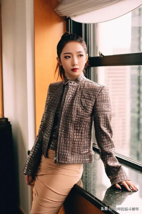 “宇宙少女”孟美岐 “宇宙少女”孟美岐