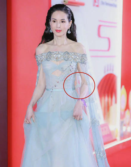 鳳凰網紅毯：奧運冠軍美過明星，李若彤瘦乾癟、袁冰妍撞臉趙麗穎