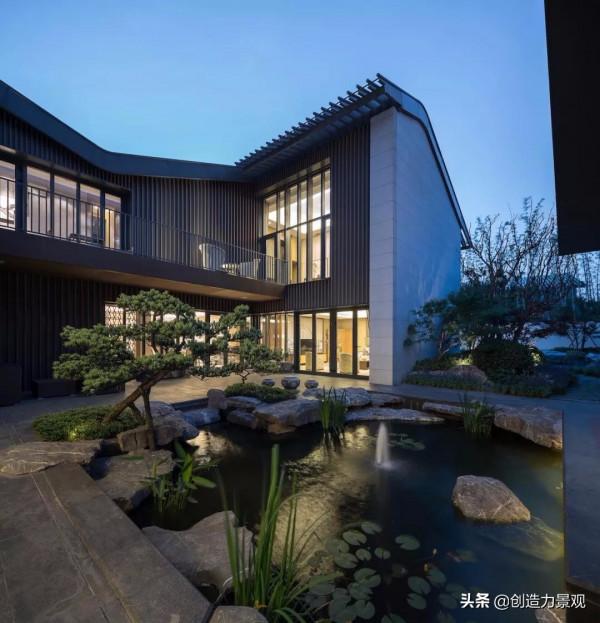 國慶節快樂！假期第一天，出門逛逛還是在家裡窩著呢？