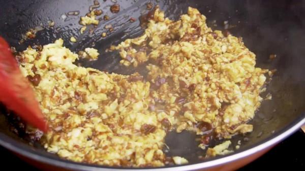 雞蛋醬學會這樣做超下飯,連吃三天都不膩,營養健康又美味 雞蛋醬學會這樣做超下飯,連吃三天都不膩,營養健康又美味