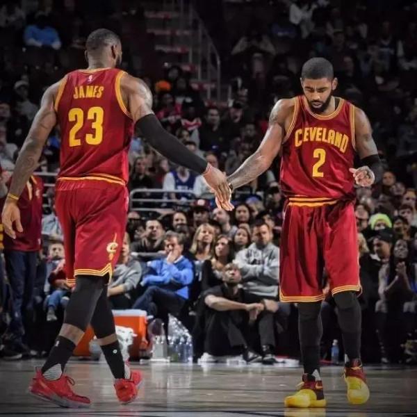 盤點現役頂級球星，季後賽舞臺改變聯盟格局的三大絕殺時刻