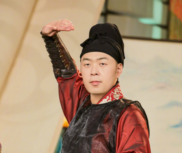 《快本》停播後,杜海濤停工三個月首次營業,將和湖南臺繼續合作 《快本》停播後,杜海濤停工三個月首次營業,將和湖南臺繼續合作