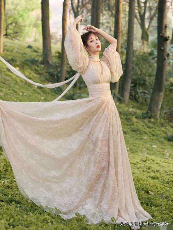 盤點 楊紫的女神衣櫥之絕美禮服裙大賞 瘦下來的小猴子越來越漂亮了 盤點 楊紫的女神衣櫥之絕美禮服裙大賞 瘦下來的小猴子越來越漂亮了