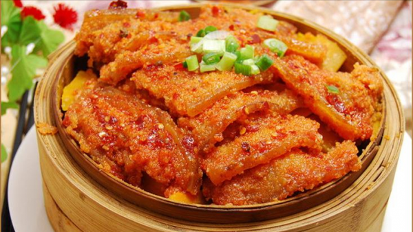 湖南最出名的12道名菜，香辣可口，又鮮又嫩，自己在家也能輕鬆做