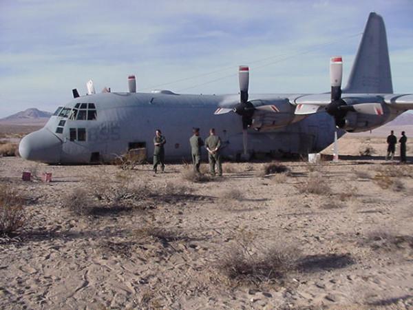 一款運輸機,一部戰爭傳奇!C-130“大力神”,暴力醜學的典範 一款運輸機,一部戰爭傳奇!C-130“大力神”,暴力醜學的典範