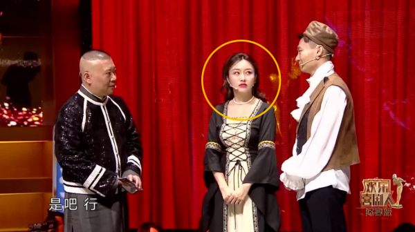 “潘長江女兒”潘陽：父親力捧也不紅，嫁給10億富商，成豪門闊太