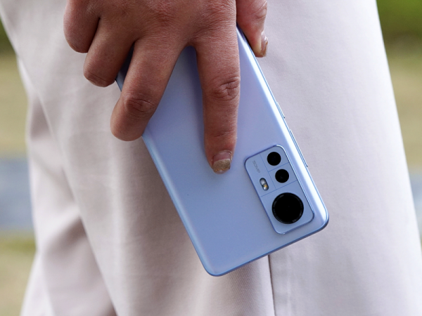 各品牌最值得買的手機都有誰？這7款機型效能強勁，價格還很良心