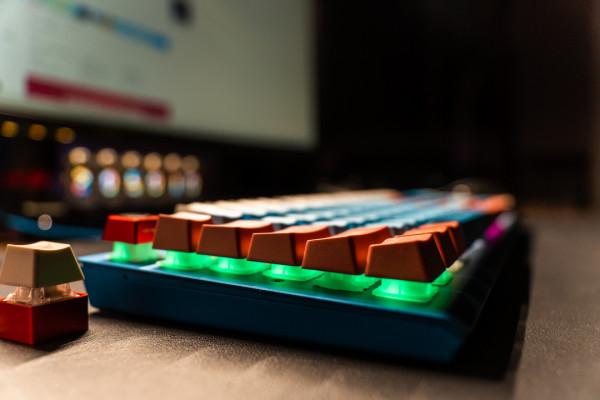 拔錨啟航~ 美商海盜船碧藍之海機械鍵盤上手體驗 拔錨啟航~ 美商海盜船碧藍之海機械鍵盤上手體驗