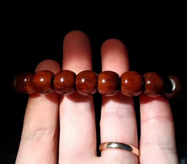 這3種手串，不怕汗不怕油，懶人都能盤包漿