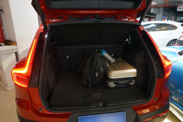 真正適合城市駕駛的SUV,與沃爾沃XC40相伴遊重慶(上) 真正適合城市駕駛的SUV,與沃爾沃XC40相伴遊重慶(上)