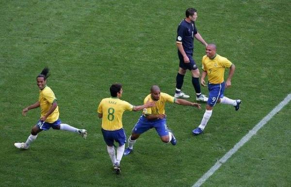 球王會說球:盧卡庫是現役最佳前鋒他不輸巔峰期阿德里亞諾你信嗎 球王會說球:盧卡庫是現役最佳前鋒他不輸巔峰期阿德里亞諾你信嗎