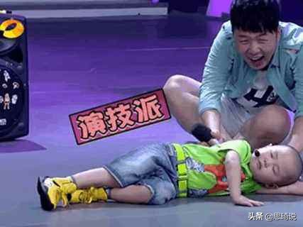 “萌神”張峻豪：3歲成名，5歲上春晚，7歲年入百萬，如今怎樣了