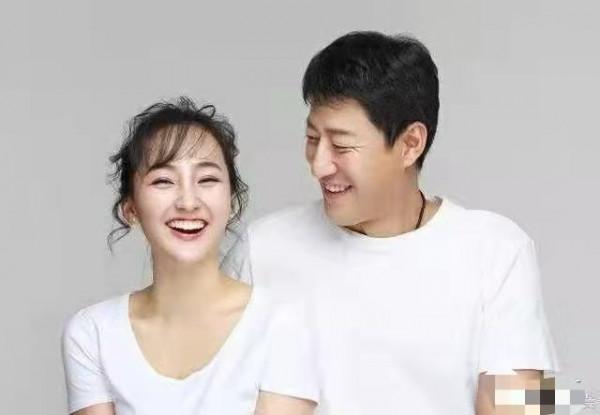 演員於震:我不是家暴男,我是三個孩子的幸福爸爸 演員於震:我不是家暴男,我是三個孩子的幸福爸爸