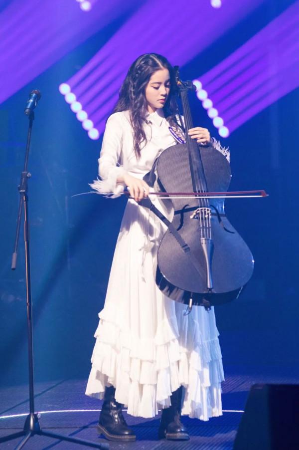 酸！歐陽娜娜的鞋，我每一雙鞋都想要
