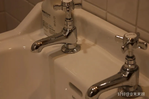 一個女生的東西可以少到什麼地步？