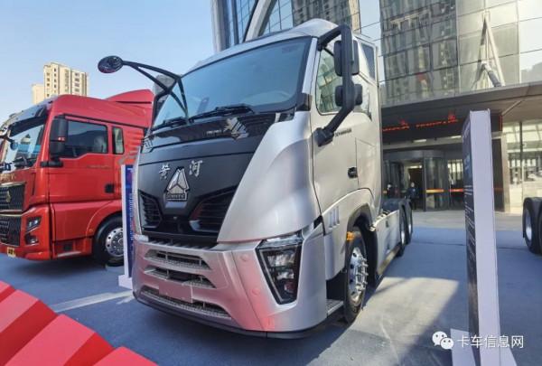 傳統與新能源通吃！中國重汽2022年58款主力產品搶先看