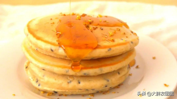 不要烤箱，不用揉麵，自制桂花芝麻熱鬆餅，香味絕了