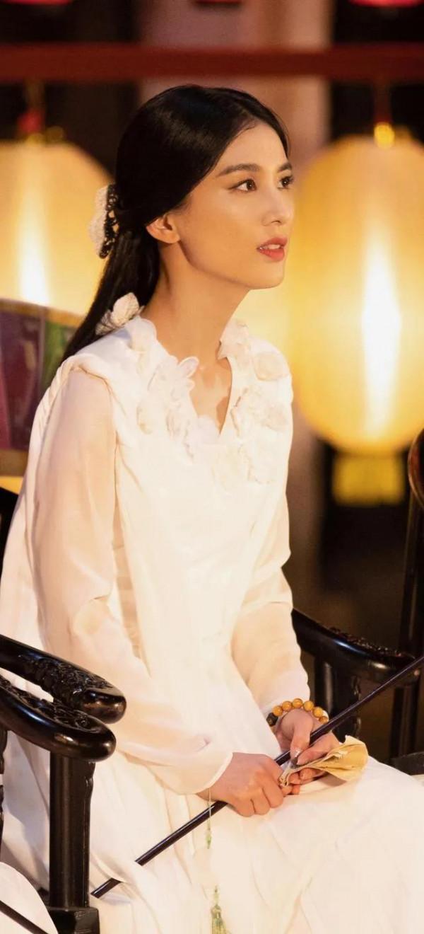 黃聖依 窈窕淑女寤寐求之 黃聖依 窈窕淑女寤寐求之