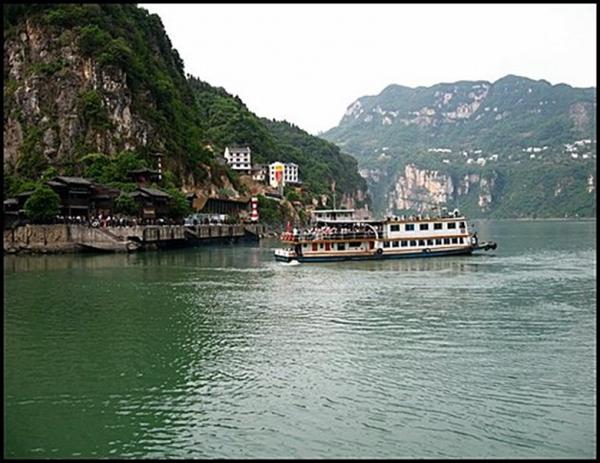 是誰，翻開青藏高原地層天書的扉頁？