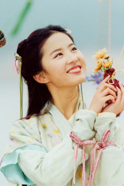 記憶裡經典的破布美人形象，明明那麼樸素，她們卻依舊美麗動人