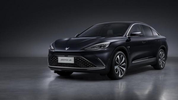 “糊”了的極狐汽車,最佳歸宿還是迴歸網約車 “糊”了的極狐汽車,最佳歸宿還是迴歸網約車